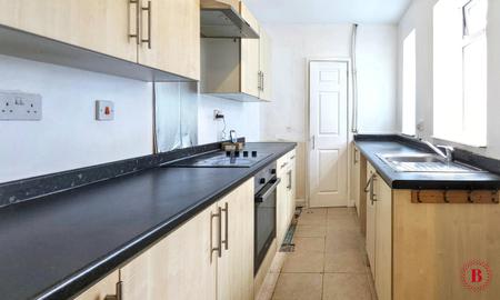 2 bedroom Terraced House to let in Cross Street, Kettlebrook, Tamworth, B77