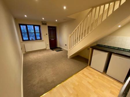 1 bedroom Terraced House to let in Bath Street Mews, Rugby, CV21