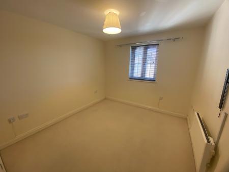 2 bedroom Flat to let in Avocet Close, Coton Meadows, Rugby, CV23