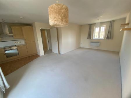 2 bedroom Flat to let in Avocet Close, Coton Meadows, Rugby, CV23
