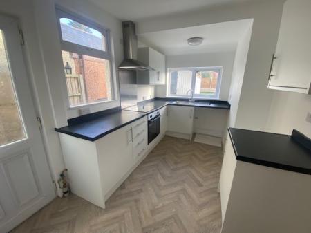 3 bedroom Semi-detached house to let in Dalkeith Avenue, Rugby, CV22