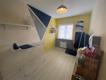 3 bedroom Semi-detached house to let in Edison Drive, Rugby, CV21