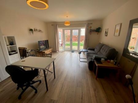 3 bedroom Semi-detached house to let in Edison Drive, Rugby, CV21