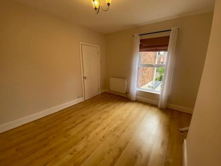 2 bedroom Terraced House to let in Winfield Street, Rugby, CV21
