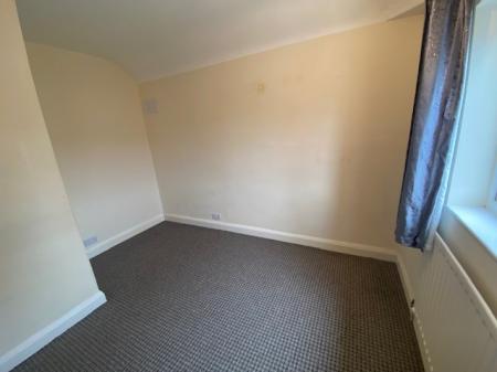 2 bedroom Semi-detached house to let in Naseby Road, Rugby, CV22