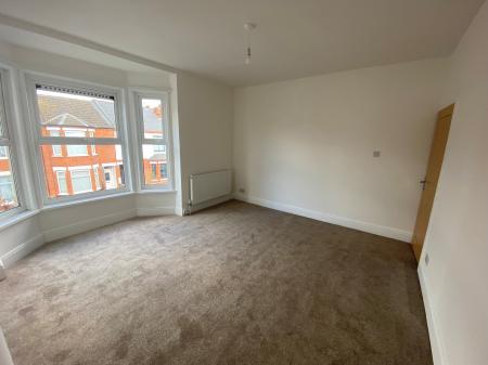 3 bedroom Terraced House to let in Holbrook Avenue, Rugby, CV21