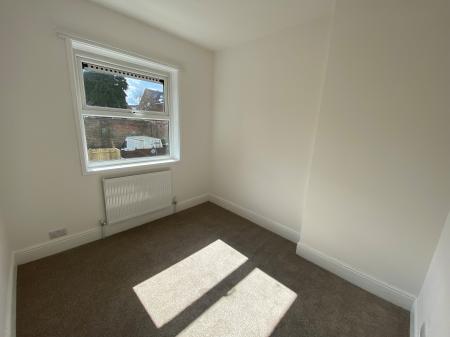 3 bedroom Terraced House to let in Holbrook Avenue, Rugby, CV21