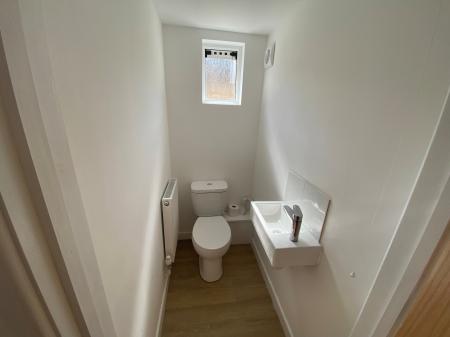 3 bedroom Terraced House to let in Holbrook Avenue, Rugby, CV21