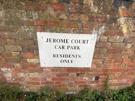 1 bedroom Flat to let in Cambridge Street, Rugby, CV21