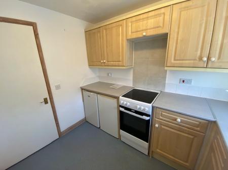 1 bedroom Flat to let in Cambridge Street, Rugby, CV21