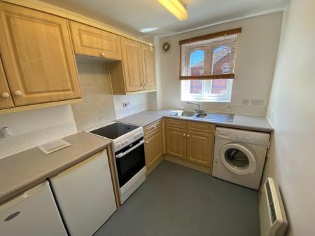 1 bedroom Flat to let in Cambridge Street, Rugby, CV21