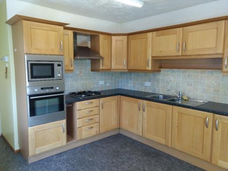 2 bedroom Bungalow to let in Churchill Road, Rugby, CV22