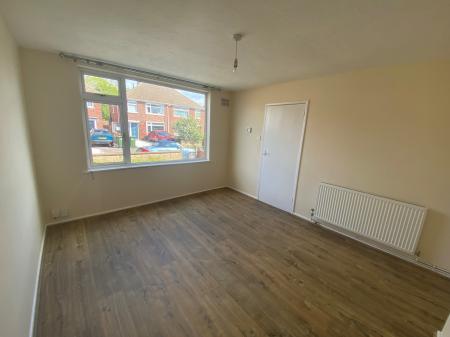 3 bedroom Semi-detached house to let in Deane Road, Hillmorton, Rugby, CV21
