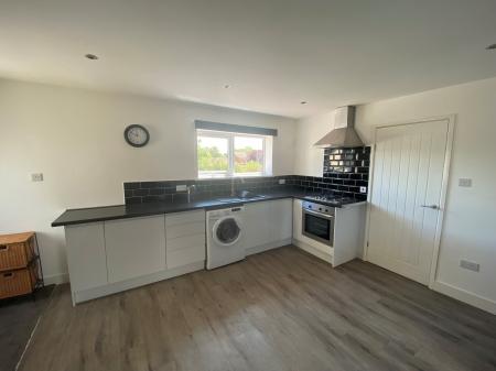1 bedroom Maisonette to let in Adkinson Avenue, Dunchurch, CV22