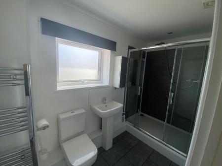 1 bedroom Maisonette to let in Adkinson Avenue, Dunchurch, CV22