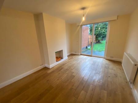 3 bedroom Semi-detached house to let in Hillmorton Road, Hillmorton, Rugby, CV22