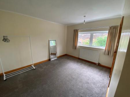 3 bedroom Semi-detached house to let in Cherry Grove, Overslade, Rugby, CV22