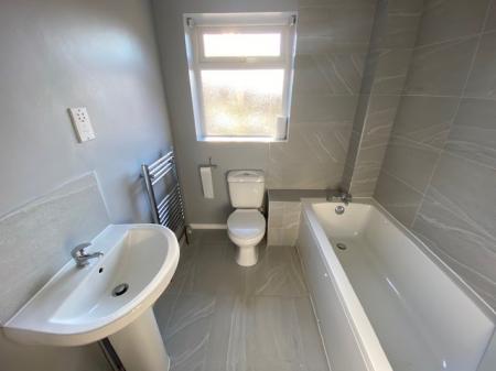 2 bedroom Terraced House to let in Mosedale, Brownsover, Rugby, CV21