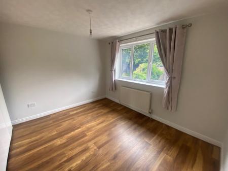 4 bedroom Detached house to let in Orchid Way, Brownsover, Rugby, CV23