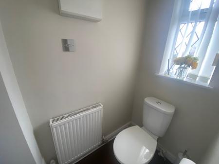 4 bedroom Detached house to let in Orchid Way, Brownsover, Rugby, CV23