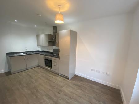 1 bedroom Flat to let in Woodside Park, Rugby, CV21