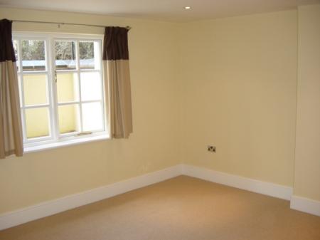 1 bedroom Flat to let in Warwick Street, Rugby, CV21