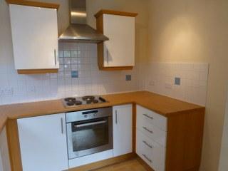 1 bedroom Flat to let in Overslade Lane, Rugby, CV22