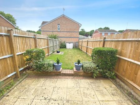 2 bedroom Terraced House to let in Ilmer Close, Avon Park, Brownsover, Rugby, CV21