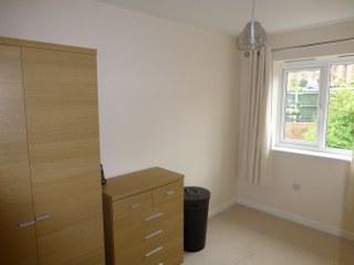 2 bedroom Terraced House to let in Stowe Drive, Rugby, CV22