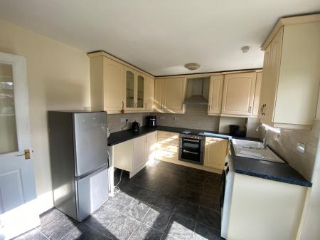 3 bedroom Semi-detached house to let in Norton Leys, Hillside, Rugby, CV22
