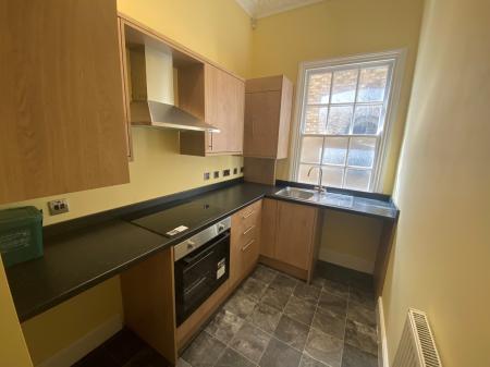 1 bedroom Flat to let in Warwick Street, Rugby, CV21
