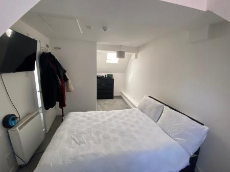 1 bedroom Flat to let in Lawrence Sheriff St, Rugby, CV22