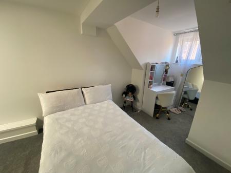 1 bedroom Flat to let in Lawrence Sheriff St, Rugby, CV22
