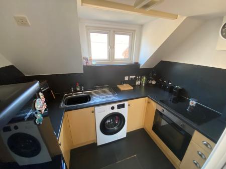 1 bedroom Flat to let in Lawrence Sheriff St, Rugby, CV22