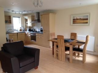 2 bedroom Flat to let in Avocet Close, Coton Park, Rugby, CV23