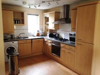 2 bedroom Flat to let in Avocet Close, Coton Park, Rugby, CV23