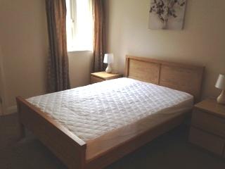 2 bedroom Flat to let in Avocet Close, Coton Park, Rugby, CV23