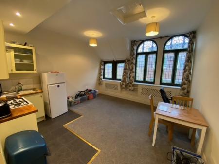 1 bedroom Flat to let in High Street, Rugby, CV21