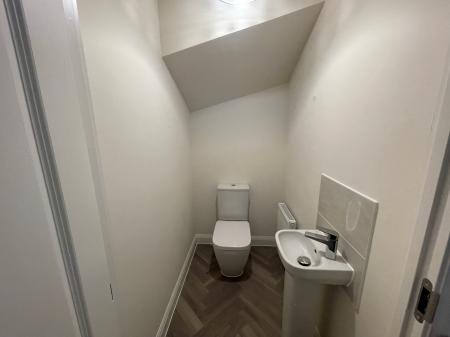 3 bedroom Town house to let in Ultramarine Close, Rugby, CV22