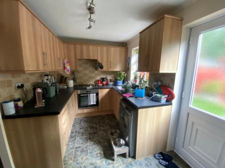 2 bedroom Terraced House to let in Wythburn Way, Brownsover, Rugby, CV21