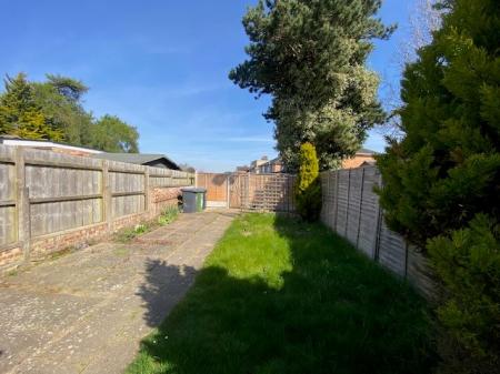 3 bedroom Terraced House to let in Hillmorton Road, Hillmorton, Rugby, CV22