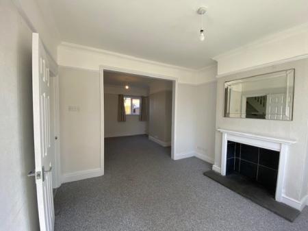 3 bedroom Terraced House to let in Hillmorton Road, Hillmorton, Rugby, CV22
