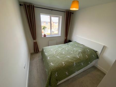 3 bedroom Semi-detached house to let in White Oak Road, Rugby, CV22