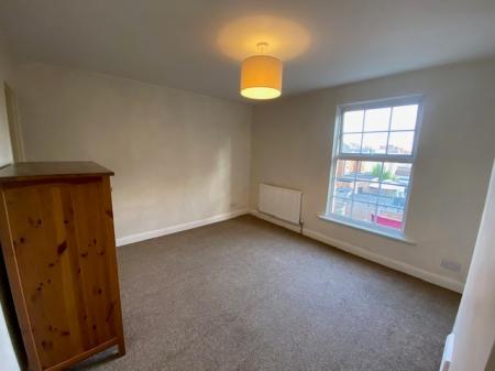 2 bedroom Terraced House to let in Argyle Street, Rugby, CV21
