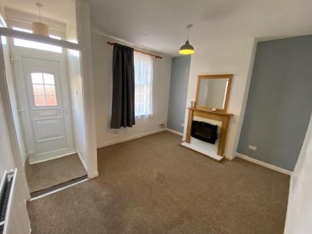2 bedroom Terraced House to let in Argyle Street, Rugby, CV21