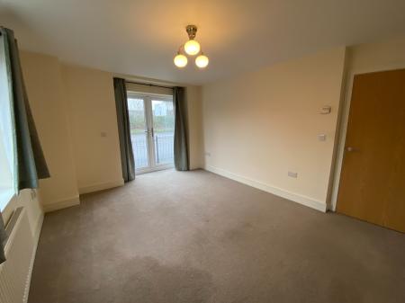 2 bedroom Flat to let in Technology Drive, Rugby, CV21