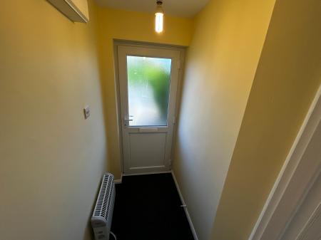 2 bedroom Semi-detached house to let in Heather Close, Bilton, Rugby, CV22