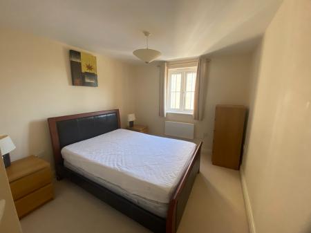 2 bedroom Flat to let in Avocet Close, Coton Park, Rugby, CV23
