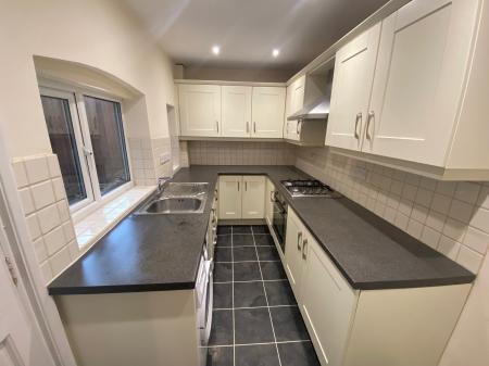 2 bedroom Terraced House to let in Newbold Road, Rugby, CV21
