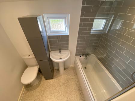 3 bedroom Terraced House to let in Bridget Street, Rugby, CV21